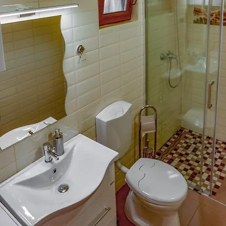 Apartment Hullam Nyaralo